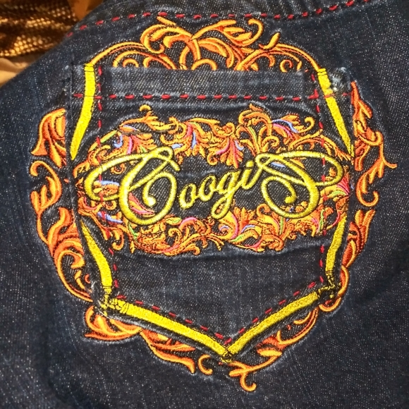 Rare Vintage COOGI Embroidered Denim 15 Inch Inseam Bermuda Style Shorts - Picture 11 of 16